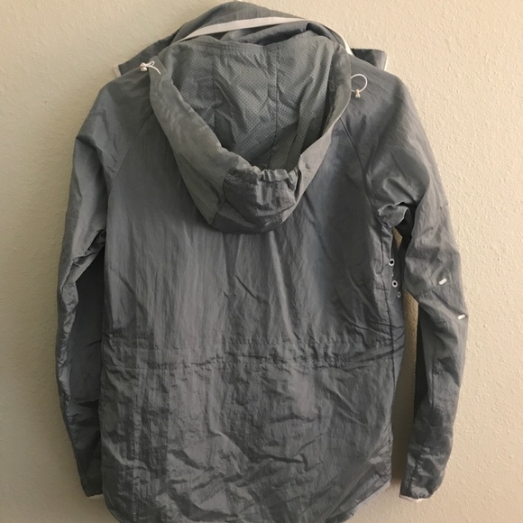 Nike jacket - Picture 4 of 6